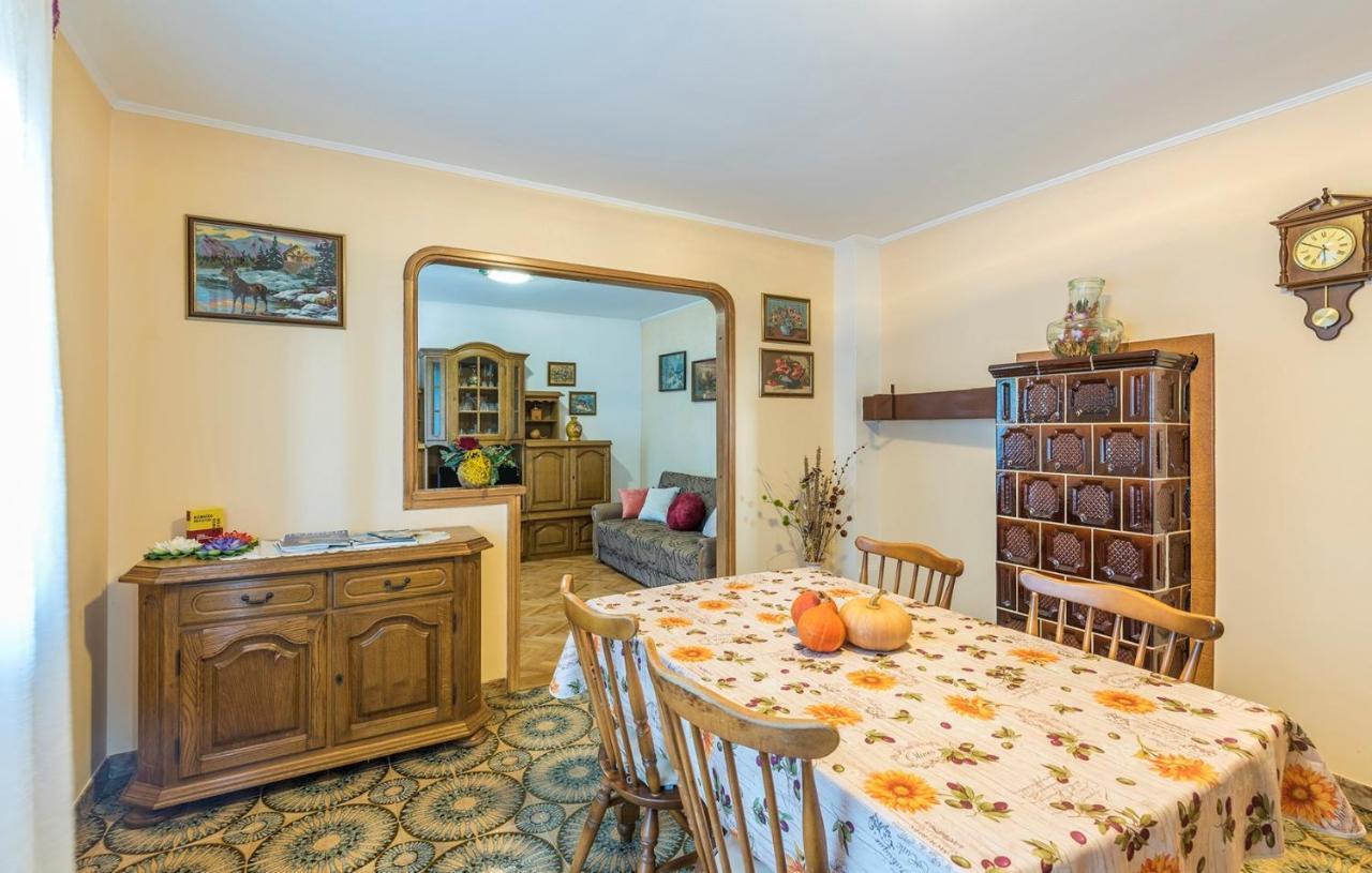 Ferienhaus Zora With Whirlpool Sveti Lovreč Pazenatički Extérieur photo